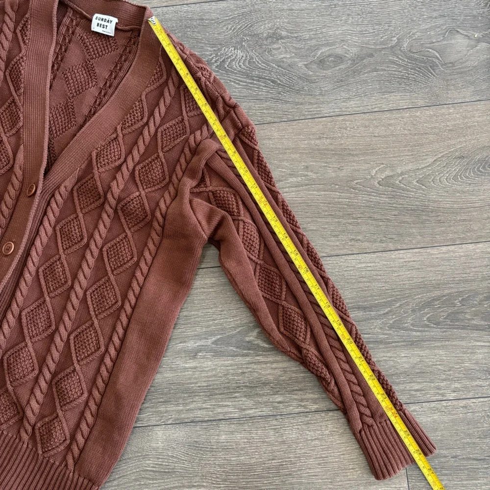 Aritzia Sunday Best Lamora Sweater Cardigan - Picture 9 of 10
